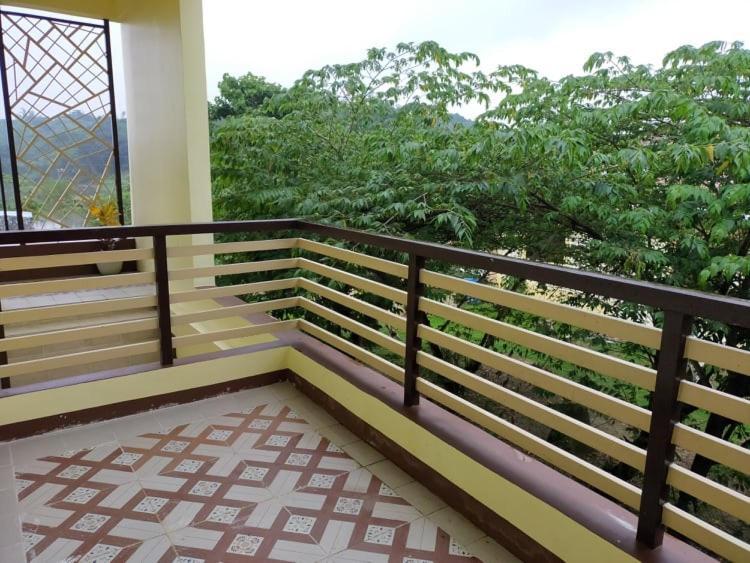 Casa De Flores Alaminos Bagian luar foto